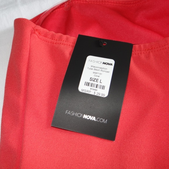 NWT - Fashion Nova Romper Coral - Picture 4 of 8